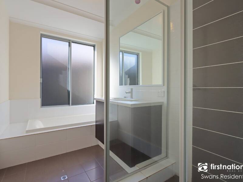 27 Vidalia Drive, AVELEY, WA 6069 AUS