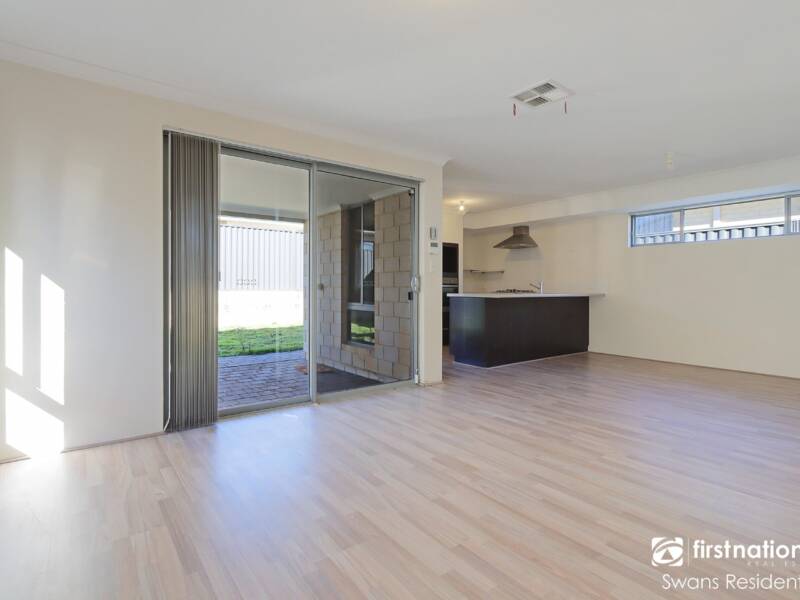 27 Vidalia Drive, AVELEY, WA 6069 AUS