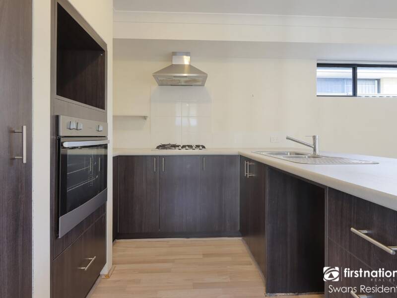 27 Vidalia Drive, AVELEY, WA 6069 AUS