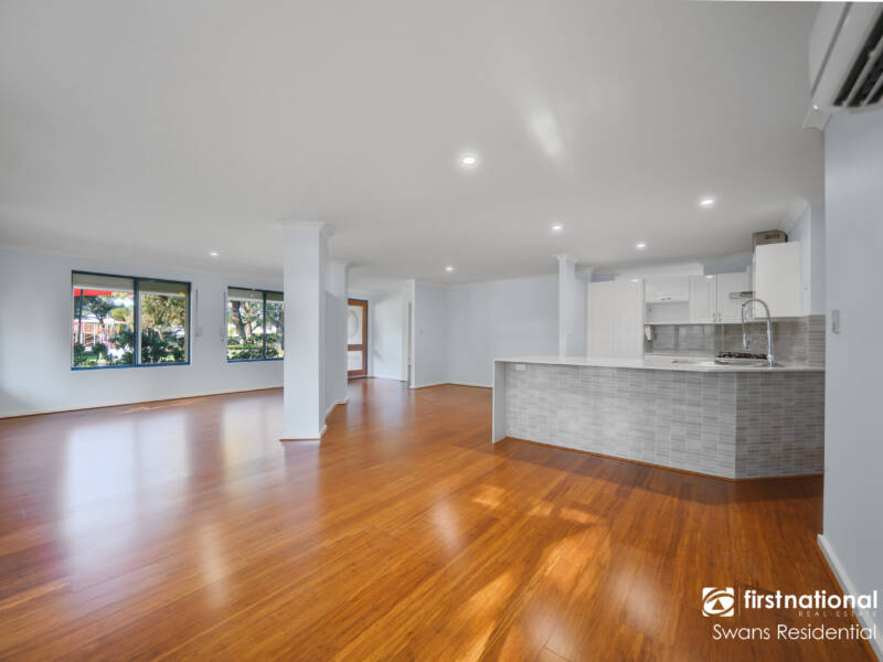 31 Anna Plains Circle, ELLENBROOK, WA 6069 AUS