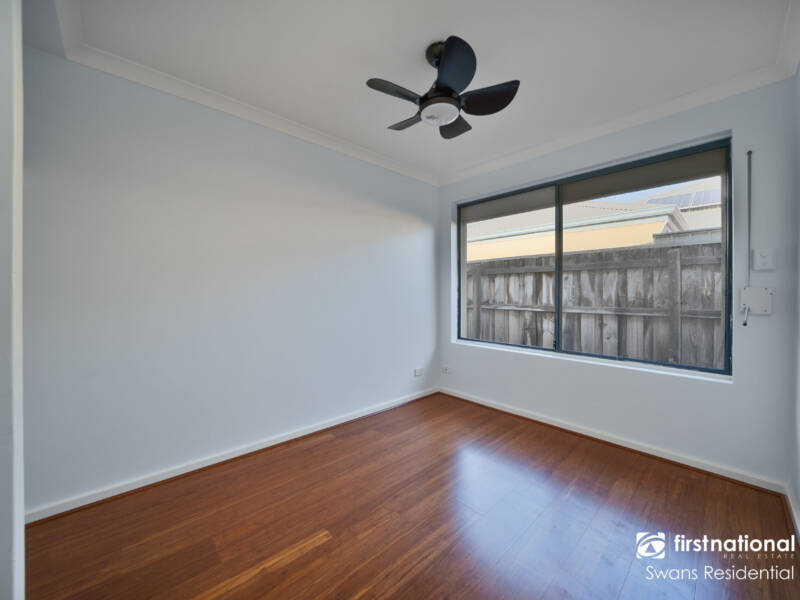 31 Anna Plains Circle, ELLENBROOK, WA 6069 AUS