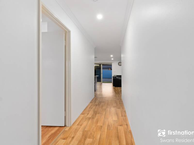25 Castlefern Street, ELLENBROOK, WA 6069 AUS