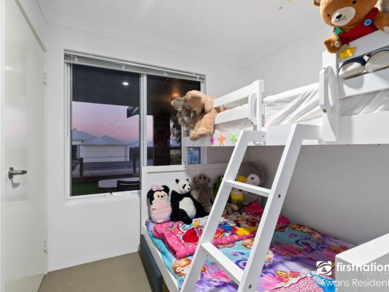 25 Castlefern Street, ELLENBROOK, WA 6069 AUS