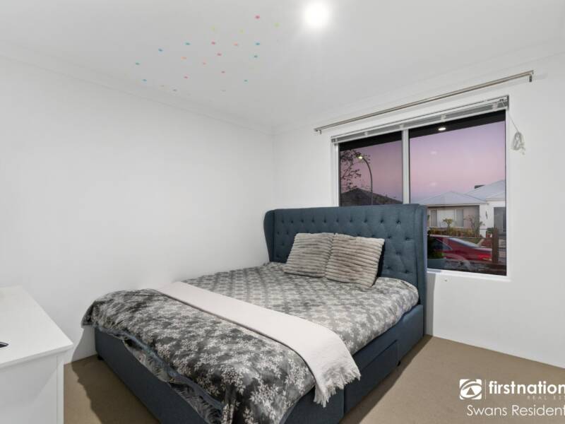 25 Castlefern Street, ELLENBROOK, WA 6069 AUS