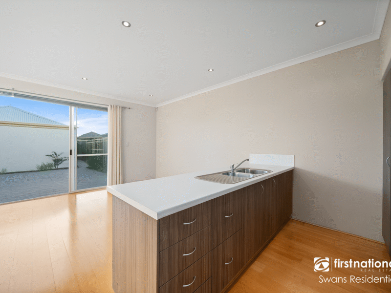 9 Powlett Link, ELLENBROOK, WA 6069 AUS