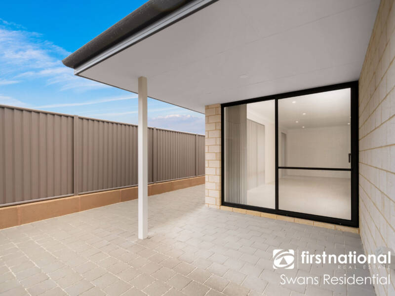 7 Littabella Road, CLARKSON, WA 6030 AUS