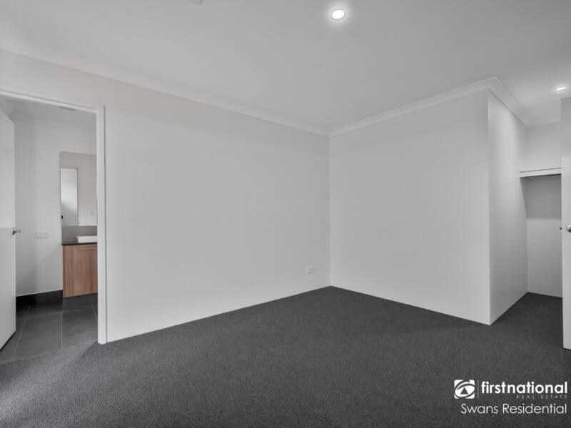 14 Hartsholme Way, BALDIVIS, WA 6171 AUS