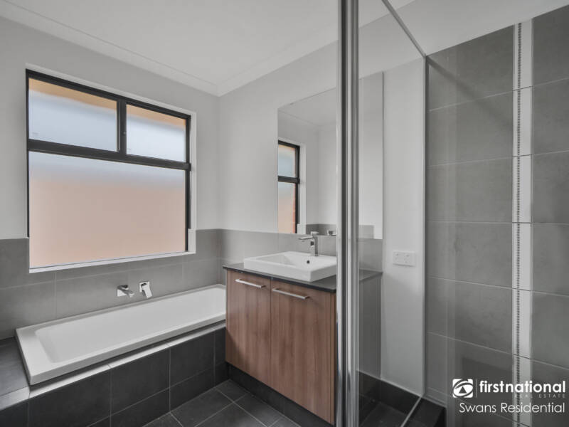 14 Hartsholme Way, BALDIVIS, WA 6171 AUS