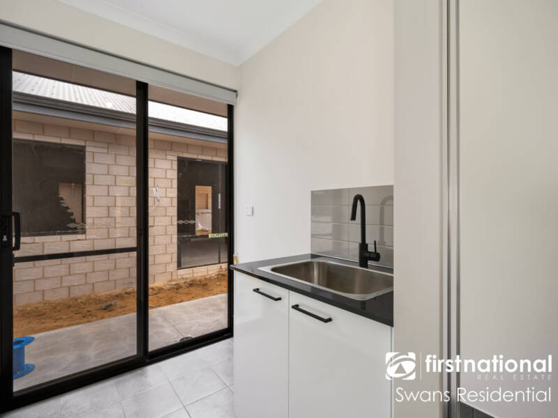 11 Ningaloo Street, HILBERT, WA 6112 AUS