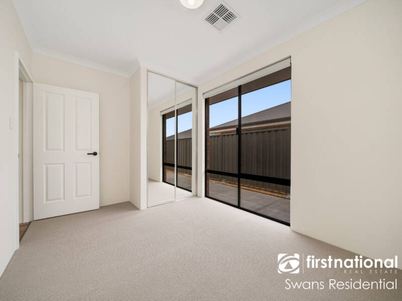 11 Ningaloo Street, HILBERT, WA 6112 AUS