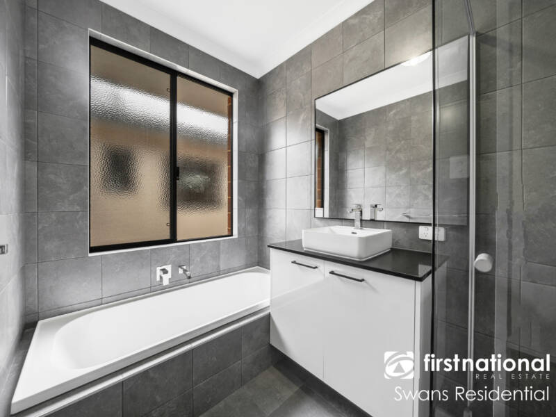 11 Ningaloo Street, HILBERT, WA 6112 AUS