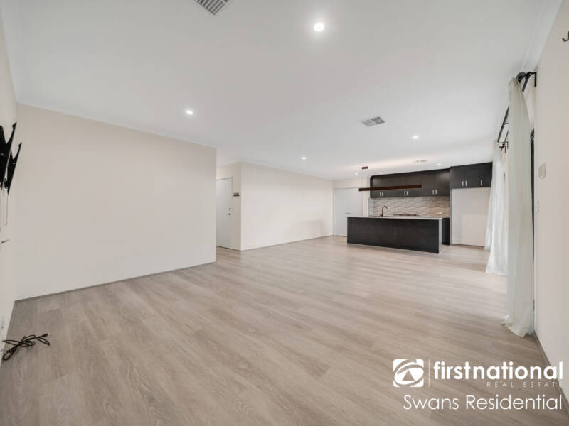 14 Barton Street, AVELEY, WA 6069 AUS