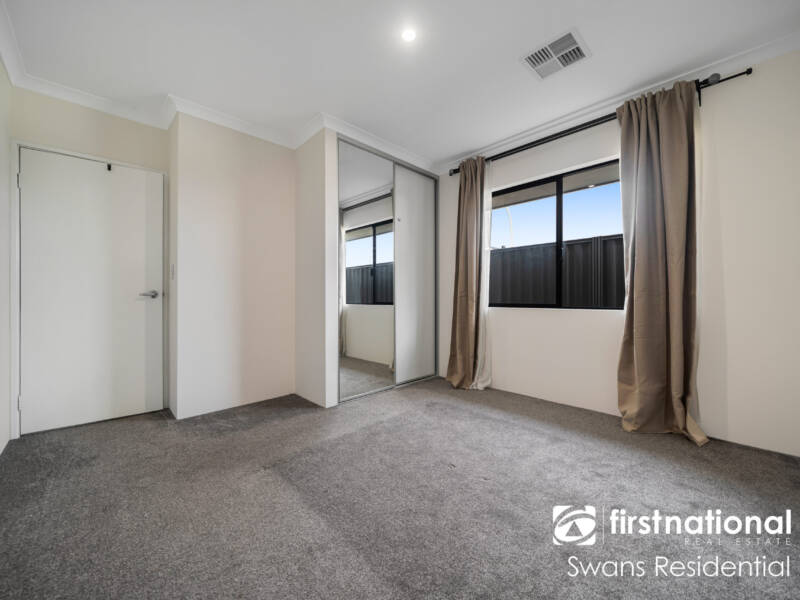14 Barton Street, AVELEY, WA 6069 AUS