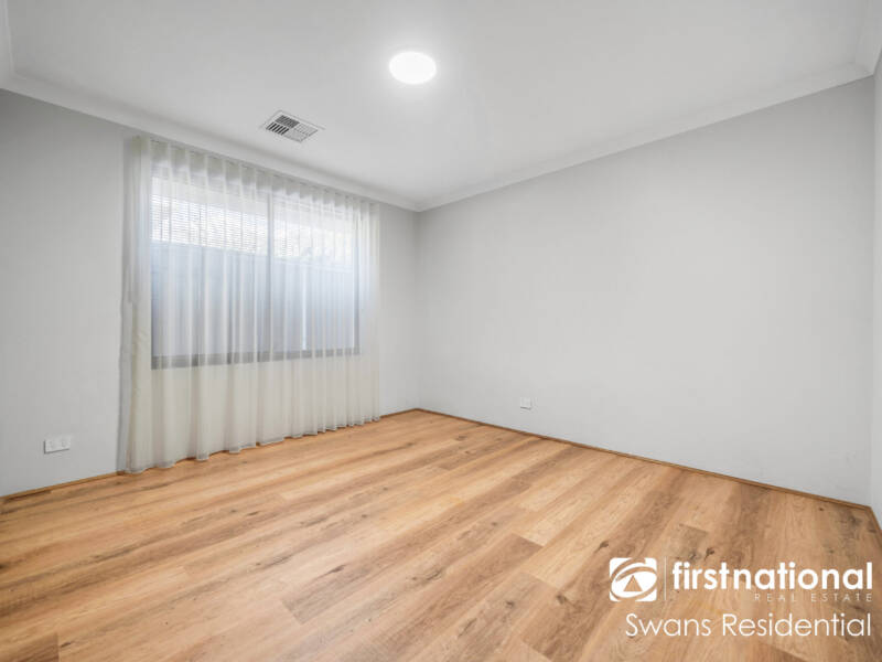10 Hollingworth Drive, AVELEY, WA 6069 AUS