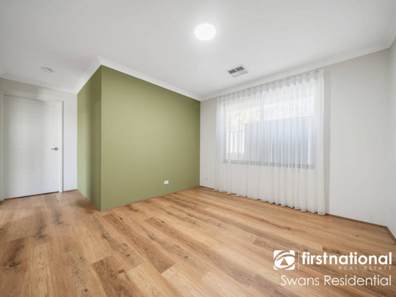 10 Hollingworth Drive, AVELEY, WA 6069 AUS