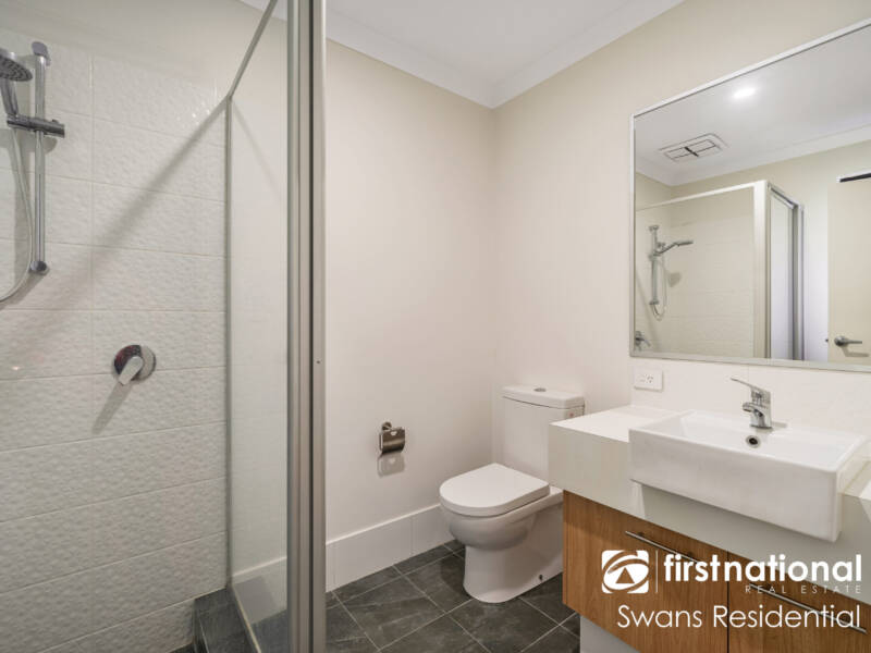 10 Hollingworth Drive, AVELEY, WA 6069 AUS