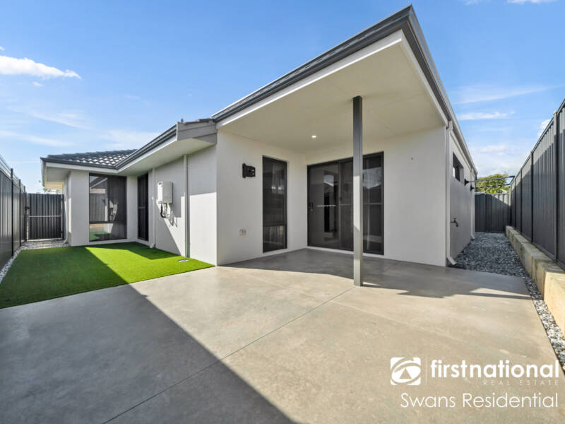 10 Hollingworth Drive, AVELEY, WA 6069 AUS