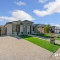 94 Riva Entrance, PIARA WATERS, WA 6112 AUS