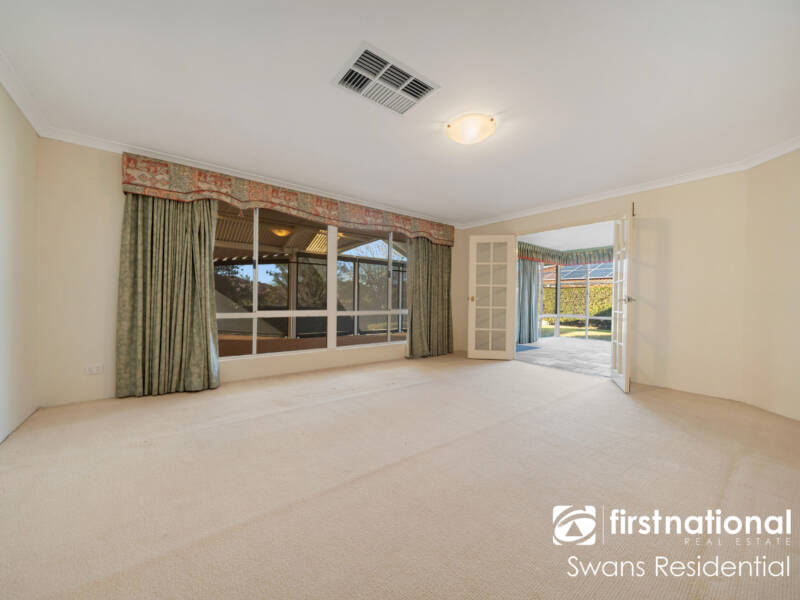 7 Maplewood Green, ELLENBROOK, WA 6069 AUS