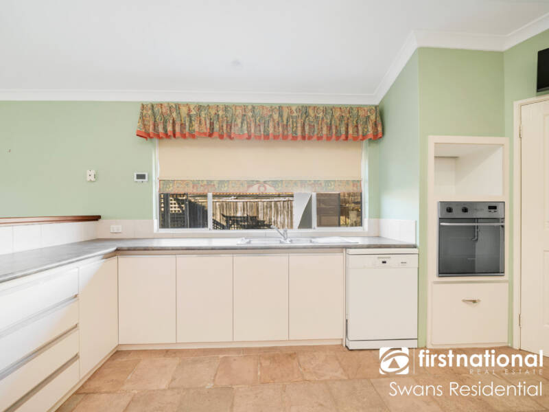 7 Maplewood Green, ELLENBROOK, WA 6069 AUS