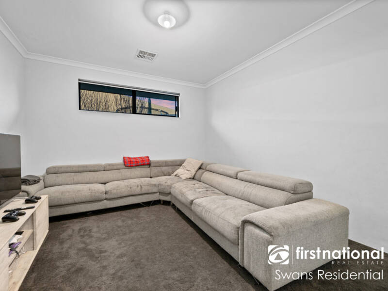15 Cardross Street, BRABHAM, WA 6055 AUS