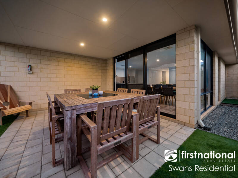 15 Cardross Street, BRABHAM, WA 6055 AUS