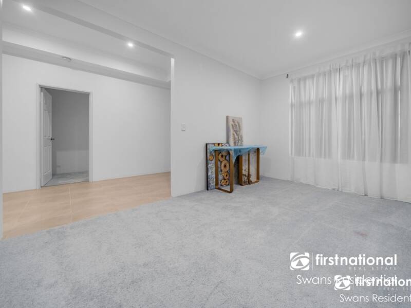 44 Portmarnock Drive, THE VINES, WA 6069 AUS