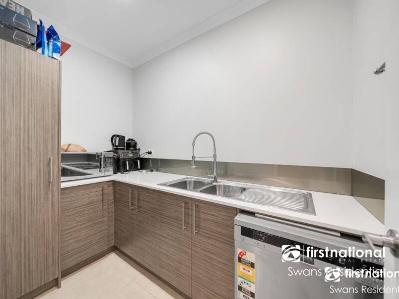 44 Portmarnock Drive, THE VINES, WA 6069 AUS