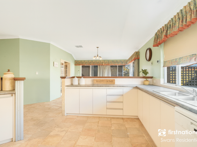 7 Maplewood Green, ELLENBROOK, WA 6069 AUS