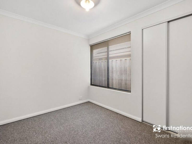 60 Brixton Crescent, ELLENBROOK, WA 6069 AUS