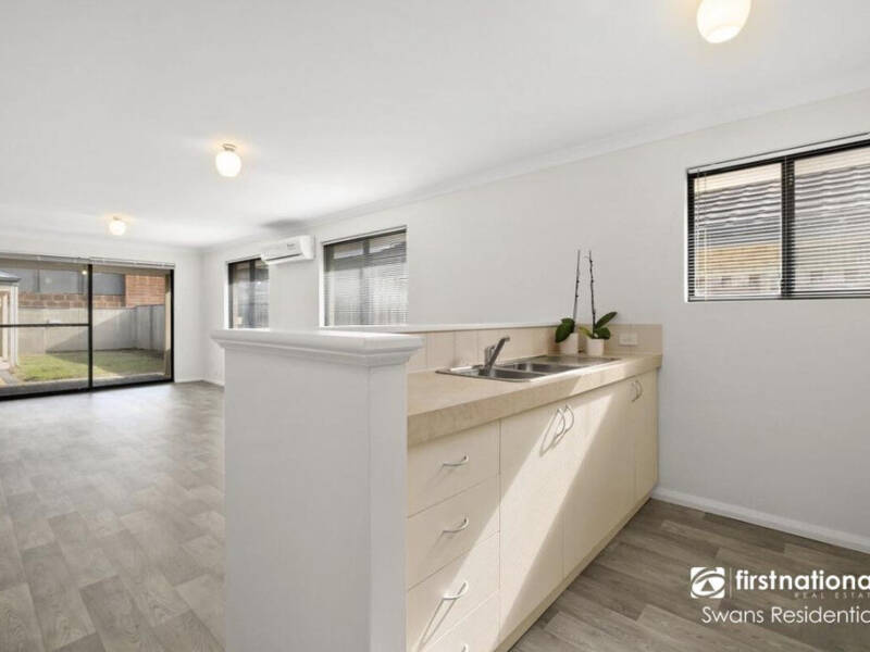 60 Brixton Crescent, ELLENBROOK, WA 6069 AUS