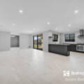14 Pierre Bend, ELLENBROOK, WA 6069 AUS
