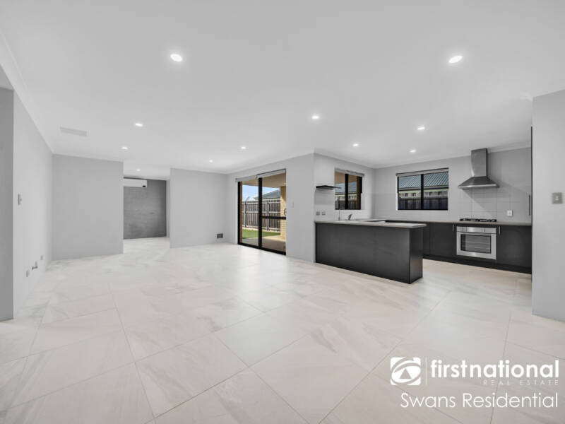14 Pierre Bend, ELLENBROOK, WA 6069 AUS
