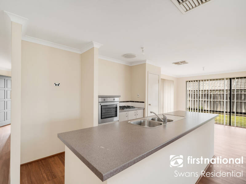 93 Brixton Crescent, ELLENBROOK, WA 6069 AUS