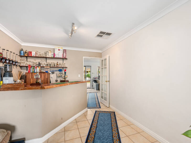 1 Magnolia Rise, HALLS HEAD, WA 6210 AUS