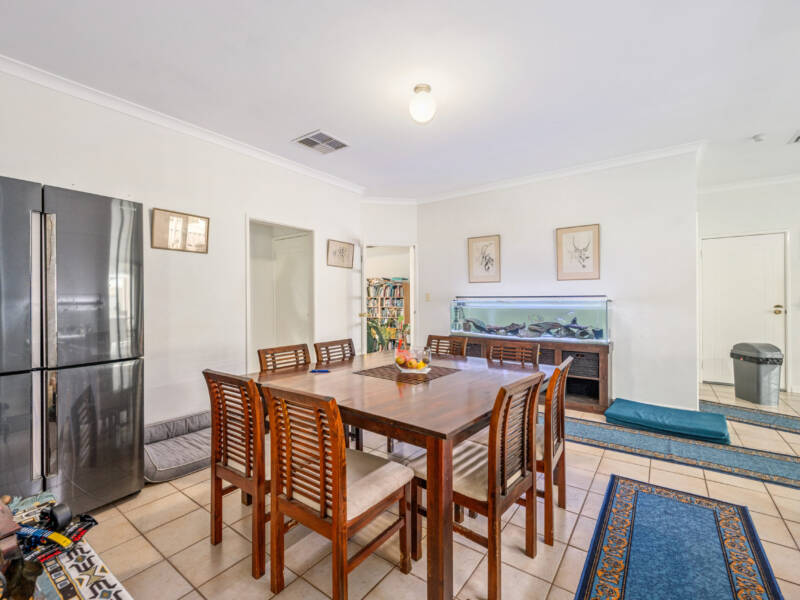 1 Magnolia Rise, HALLS HEAD, WA 6210 AUS