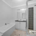 18 Sunnyside Way, AVELEY, WA 6069 AUS