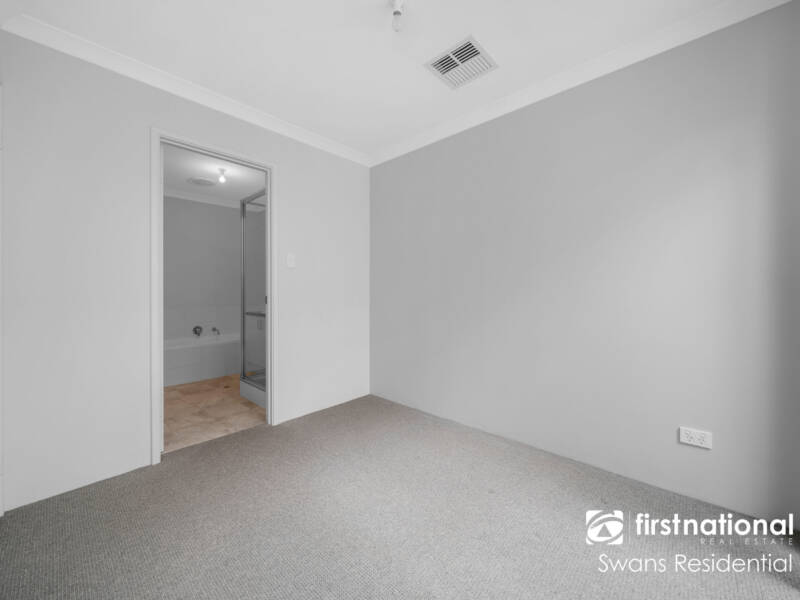 18 Sunnyside Way, AVELEY, WA 6069 AUS