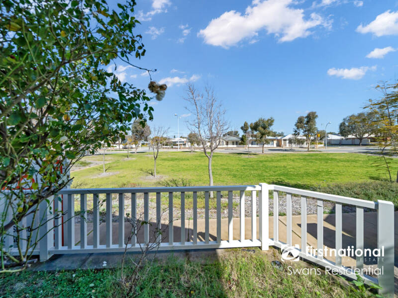 383 Banrock Drive, ELLENBROOK, WA 6069 AUS