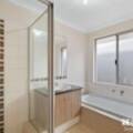 5 Verbana Drive, AVELEY, WA 6069 AUS