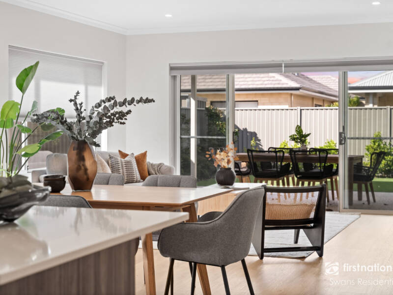 6 Belgrove Way, CAVERSHAM, WA 6055 AUS