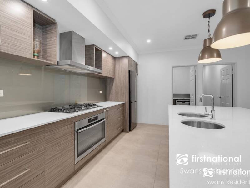 44 Portmarnock Drive, THE VINES, WA 6069 AUS