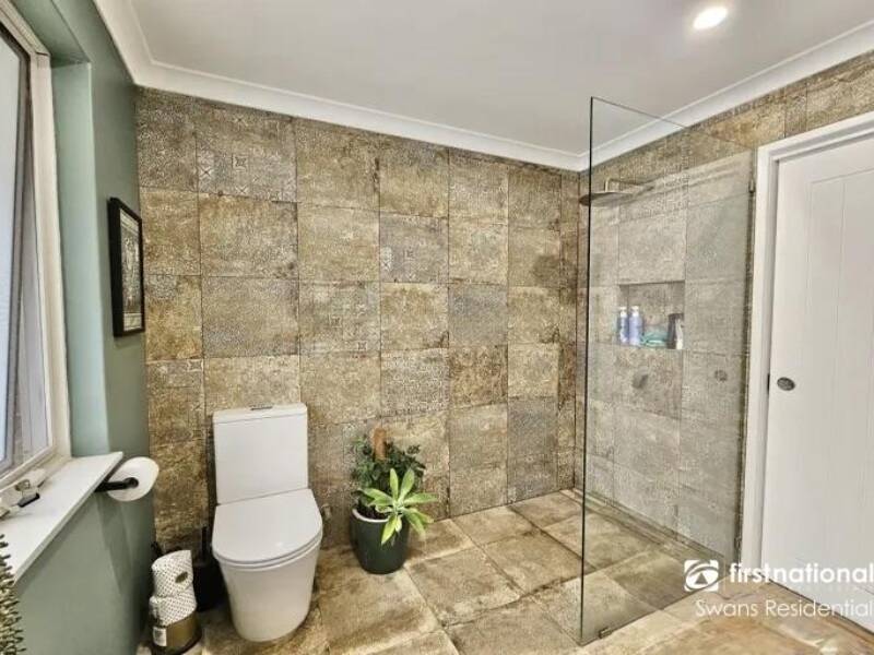 31 Victorsen Parade, CLARKSON, WA 6030 AUS