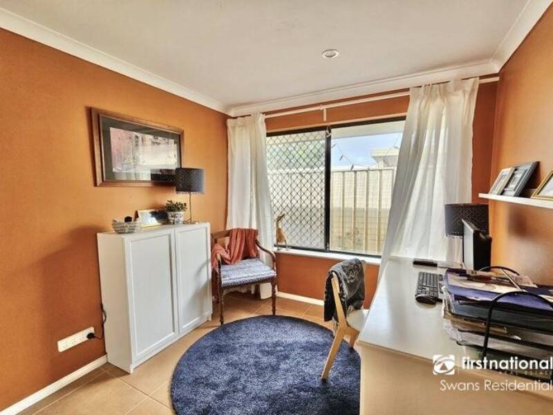31 Victorsen Parade, CLARKSON, WA 6030 AUS