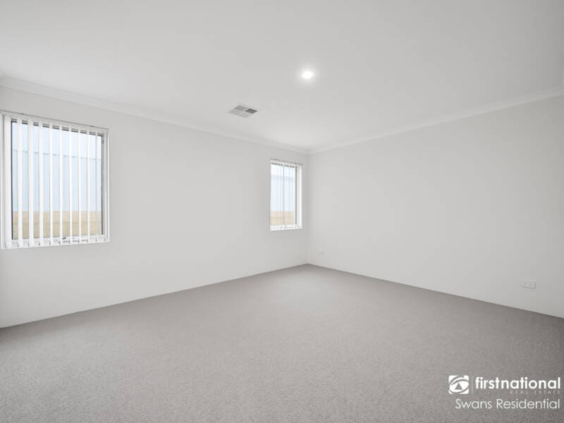 60 Loutraki Crescent, ALKIMOS, WA 6038 AUS