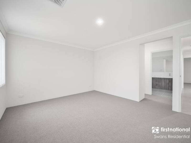 60 Loutraki Crescent, ALKIMOS, WA 6038 AUS