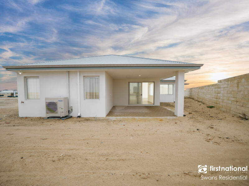 60 Loutraki Crescent, ALKIMOS, WA 6038 AUS