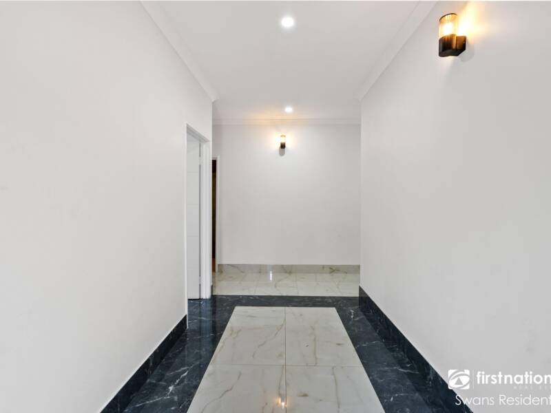 18A Sutherland Way, CLOVERDALE, WA 6105 AUS