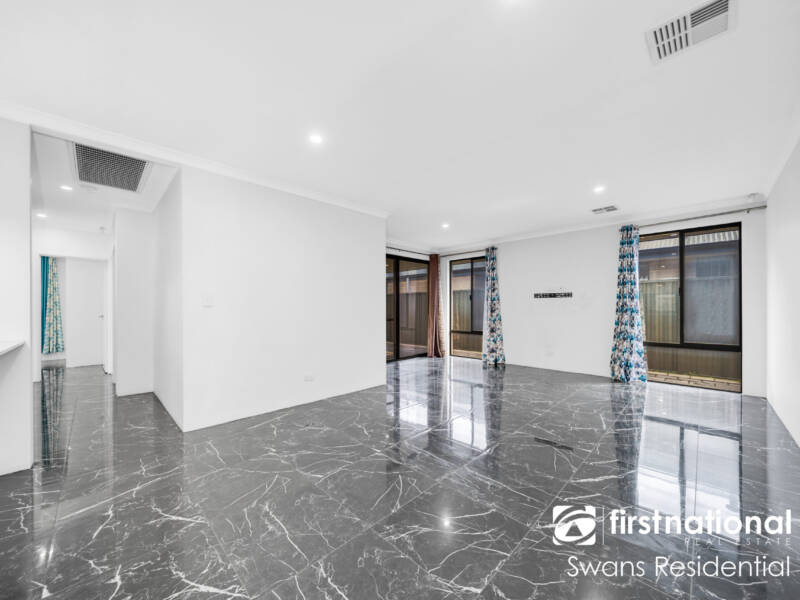 5 Magenta Vista, BRABHAM, WA 6055 AUS