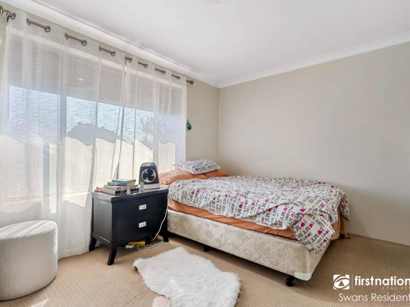 16 Nagambie Close, SOUTH LAKE, WA 6164 AUS